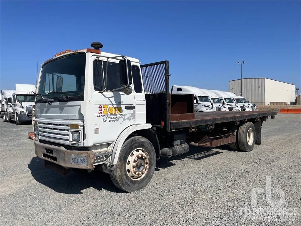 Mack MS250P Lastbil med lad/Flatbed