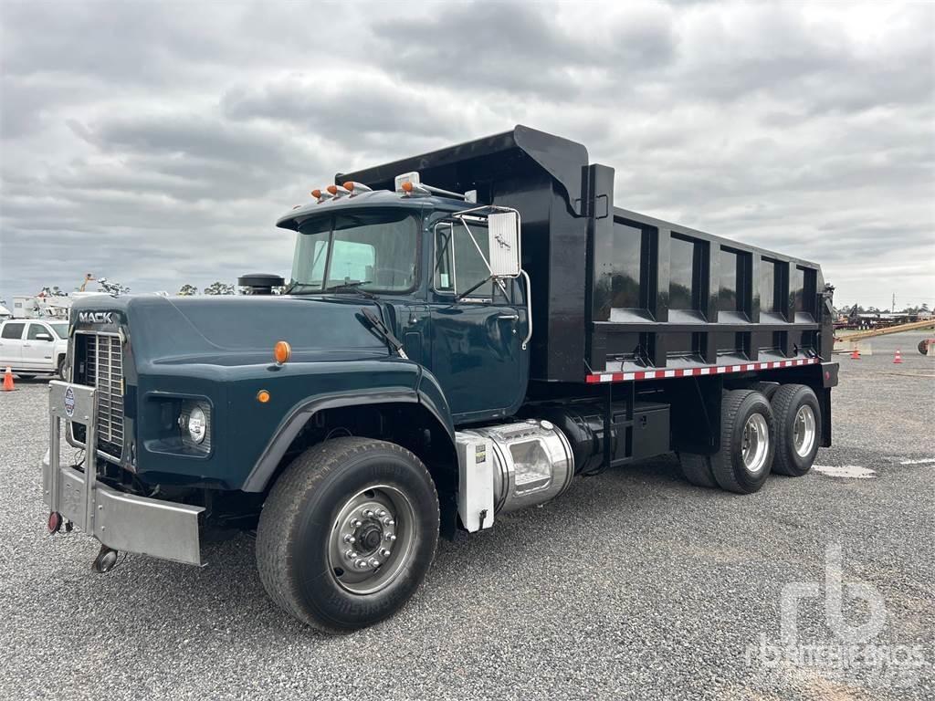 Mack RB688S Lastbiler med tip