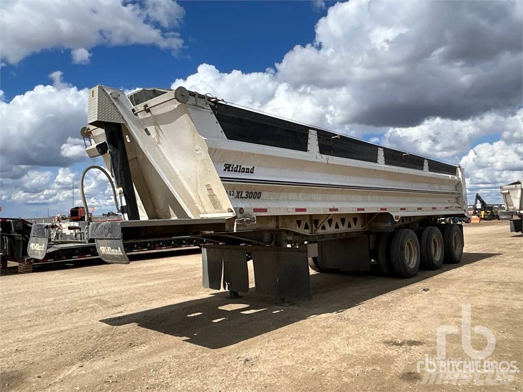 Midland XL3000 Semi-trailer med tip