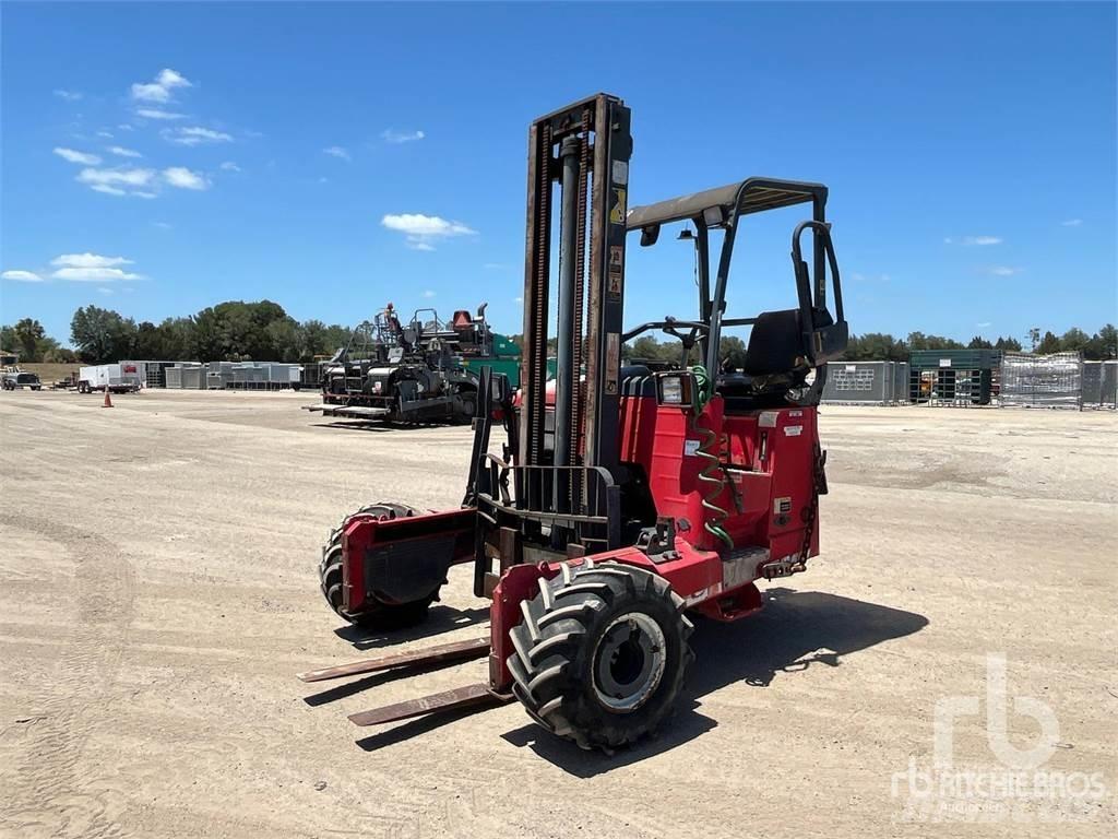 Moffett M55 Terrængående gaffeltruck