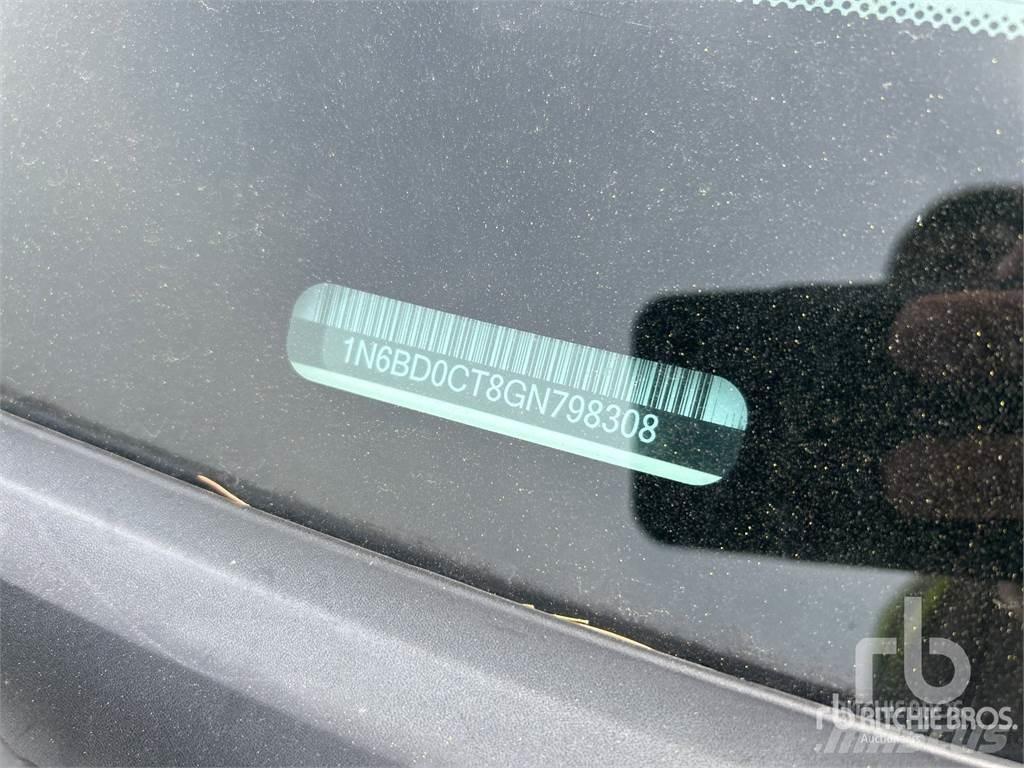 Nissan FRONTIER Pickup/Sideaflæsning