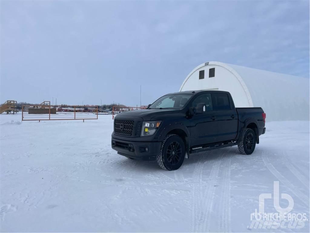 Nissan TITAN Pickup/Sideaflæsning