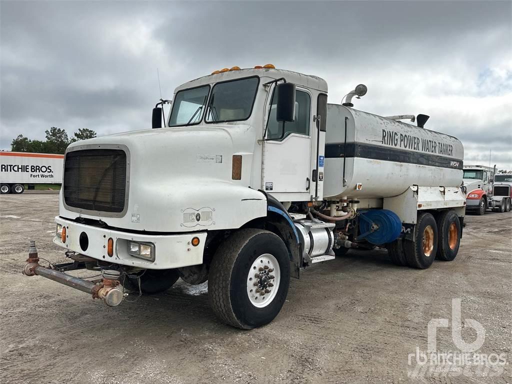 Oshkosh F2346 Tankvogne - vand