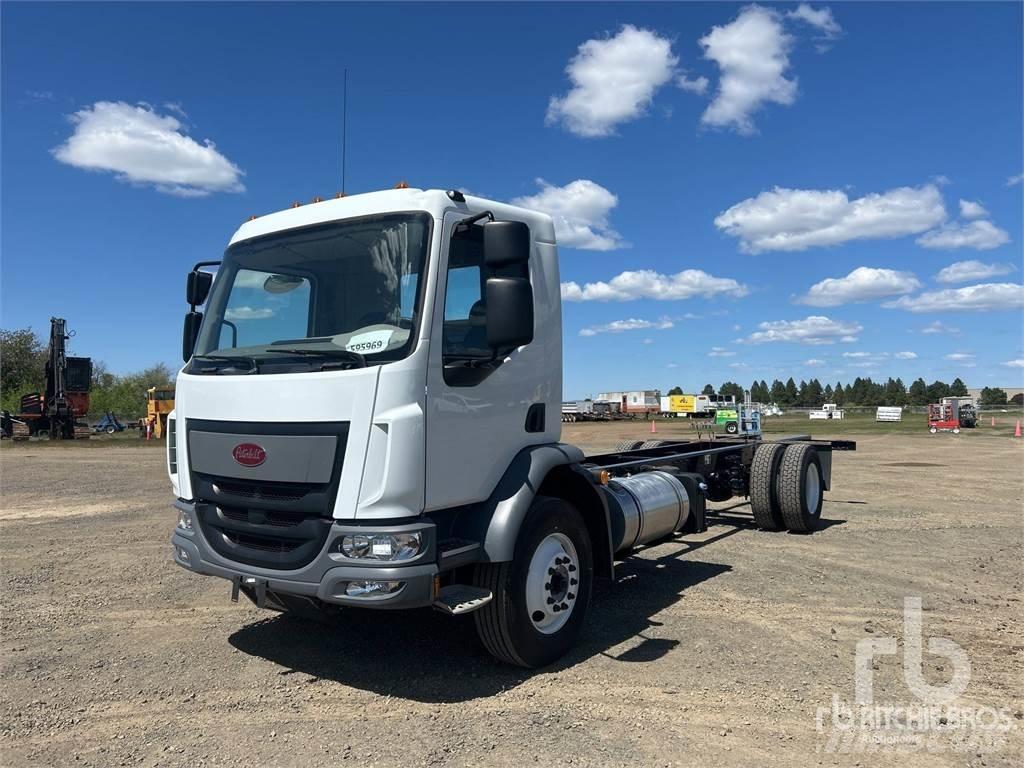 Peterbilt 220 Chassis
