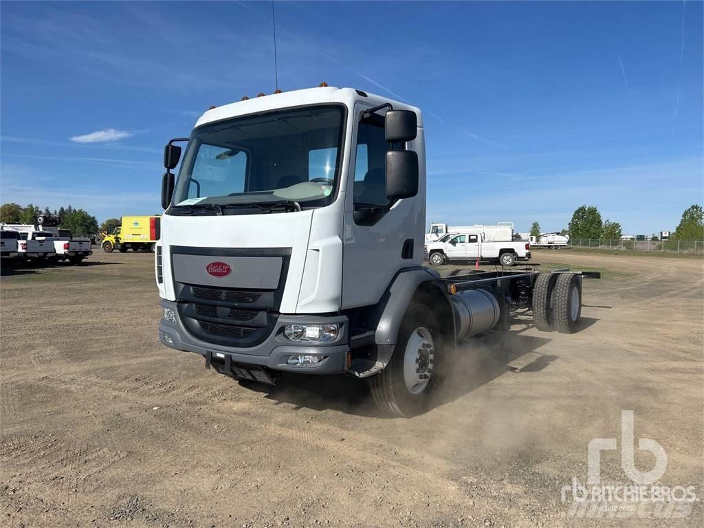 Peterbilt 220 Chassis