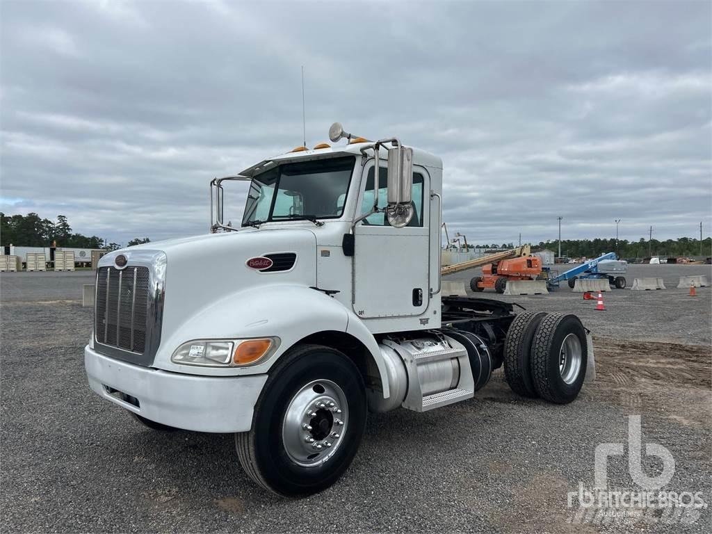 Peterbilt 337 Trækkere