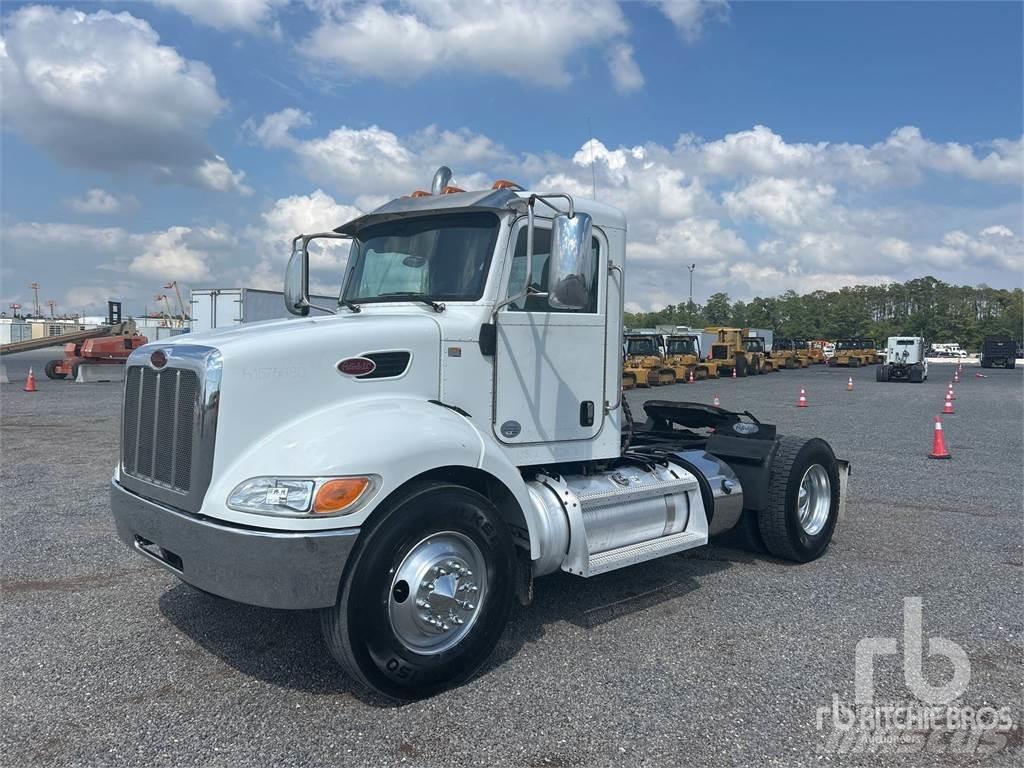 Peterbilt 337 Trækkere