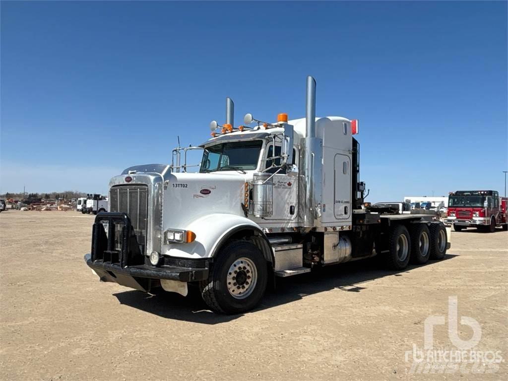 Peterbilt 367 Flatbed lastbiler med spil