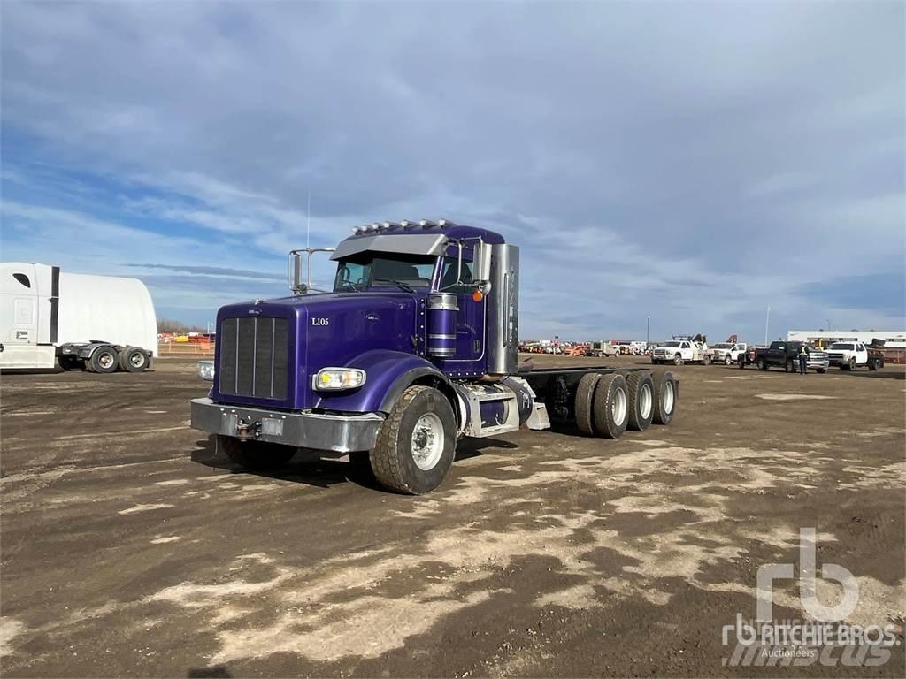 Peterbilt 367 Chassis