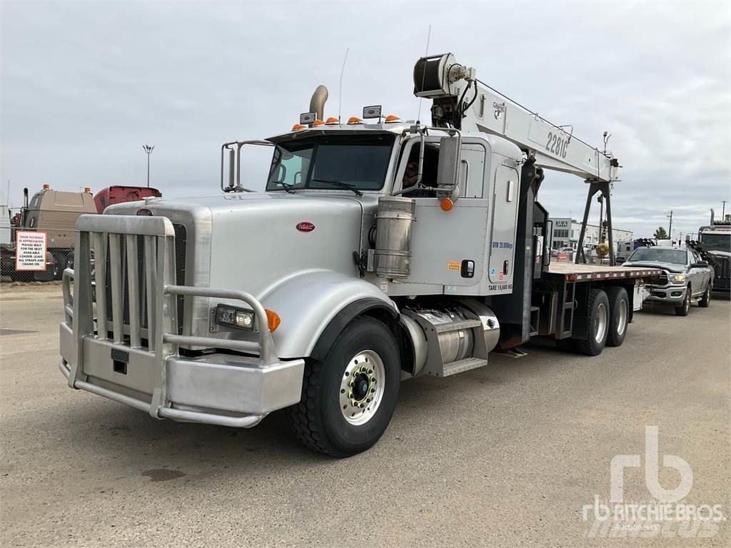 Peterbilt 367 Lastbil med kran