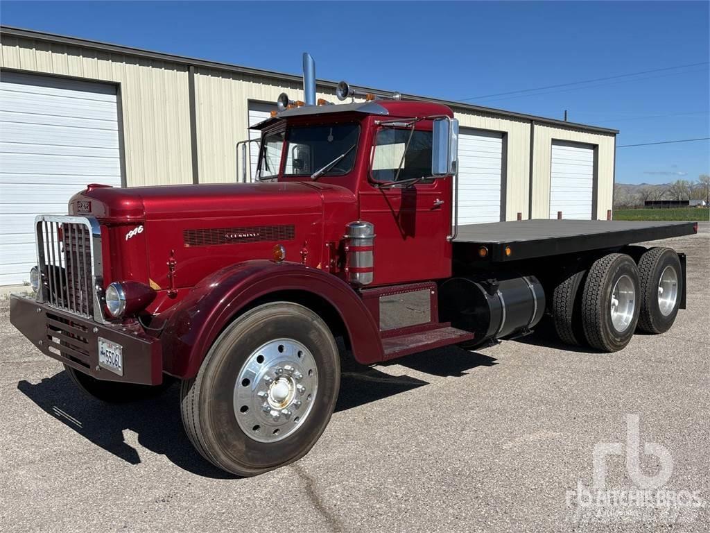 Peterbilt 380 Lastbil med lad/Flatbed