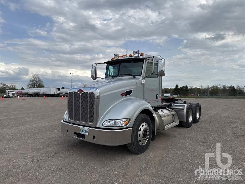 Peterbilt 384 Trækkere