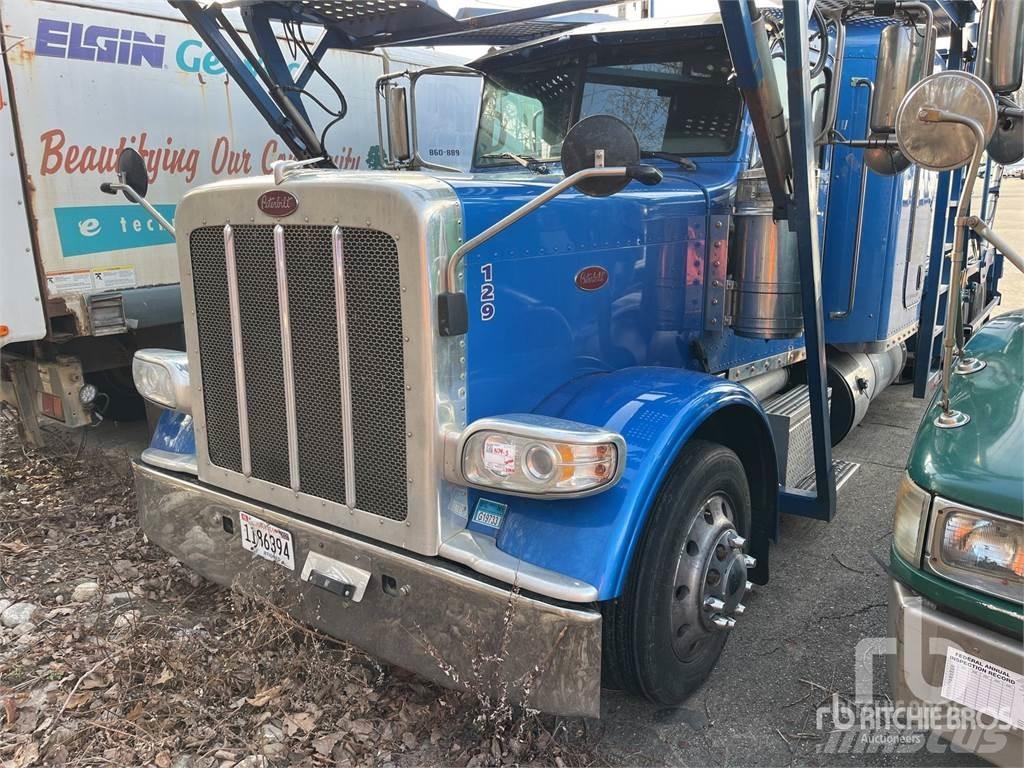 Peterbilt 389 Autotransportere / Knæklad