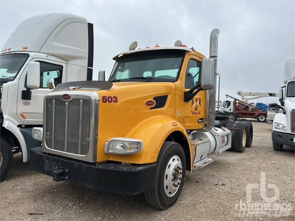Peterbilt 567 Trækkere