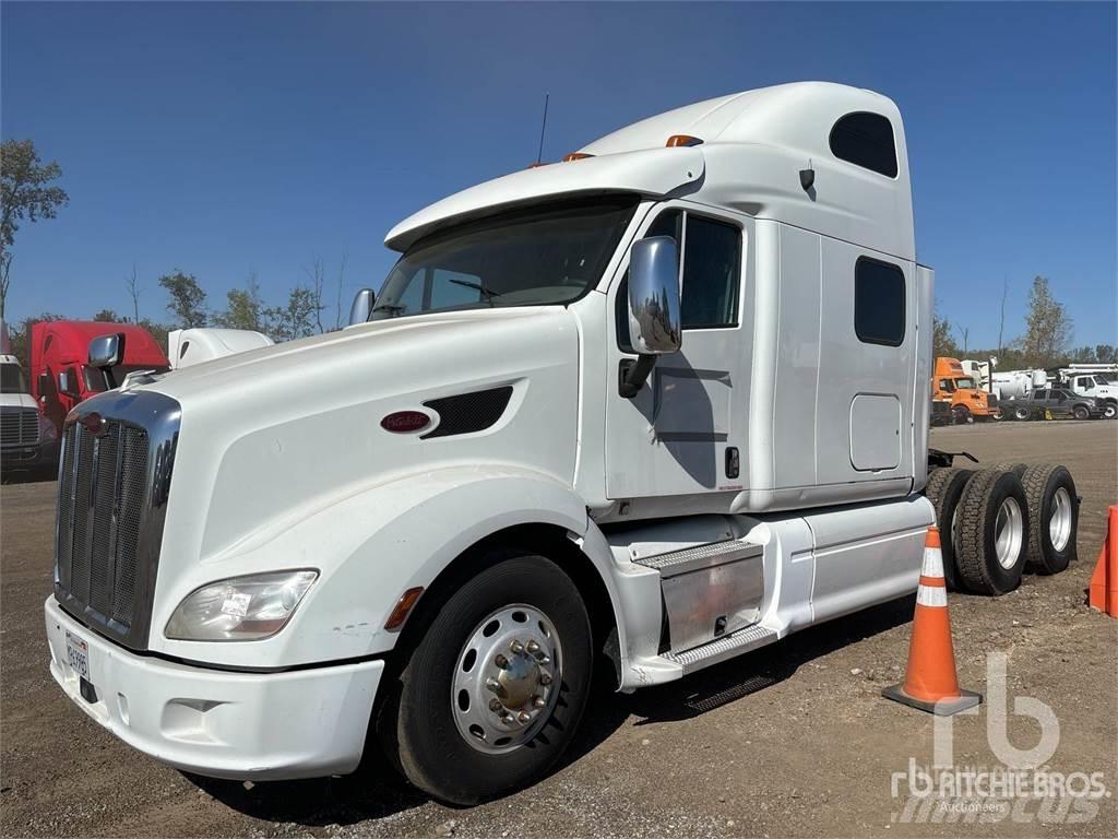 Peterbilt 587 Trækkere