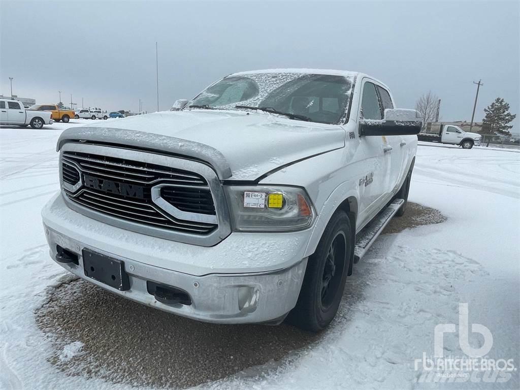 RAM 1500 Pickup/Sideaflæsning