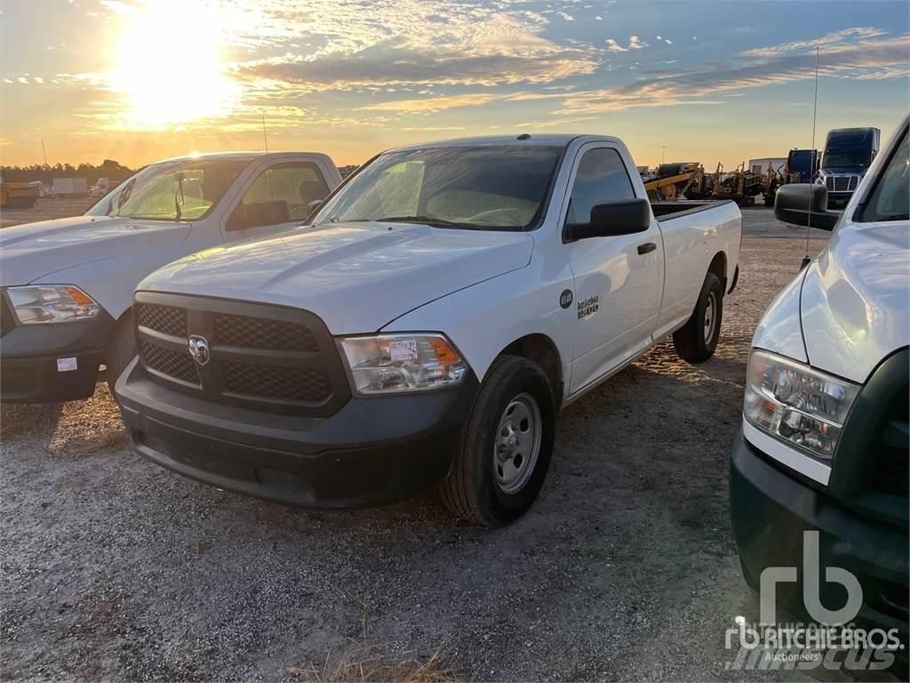 RAM 1500 Pickup/Sideaflæsning