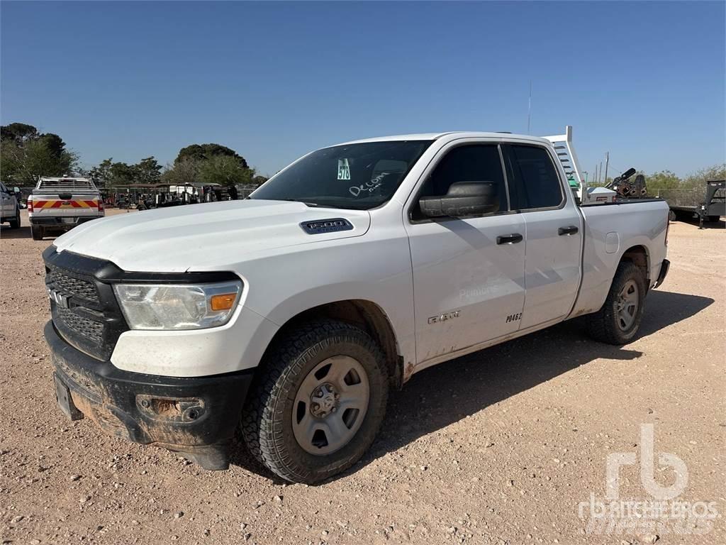 RAM 1500 Pickup/Sideaflæsning