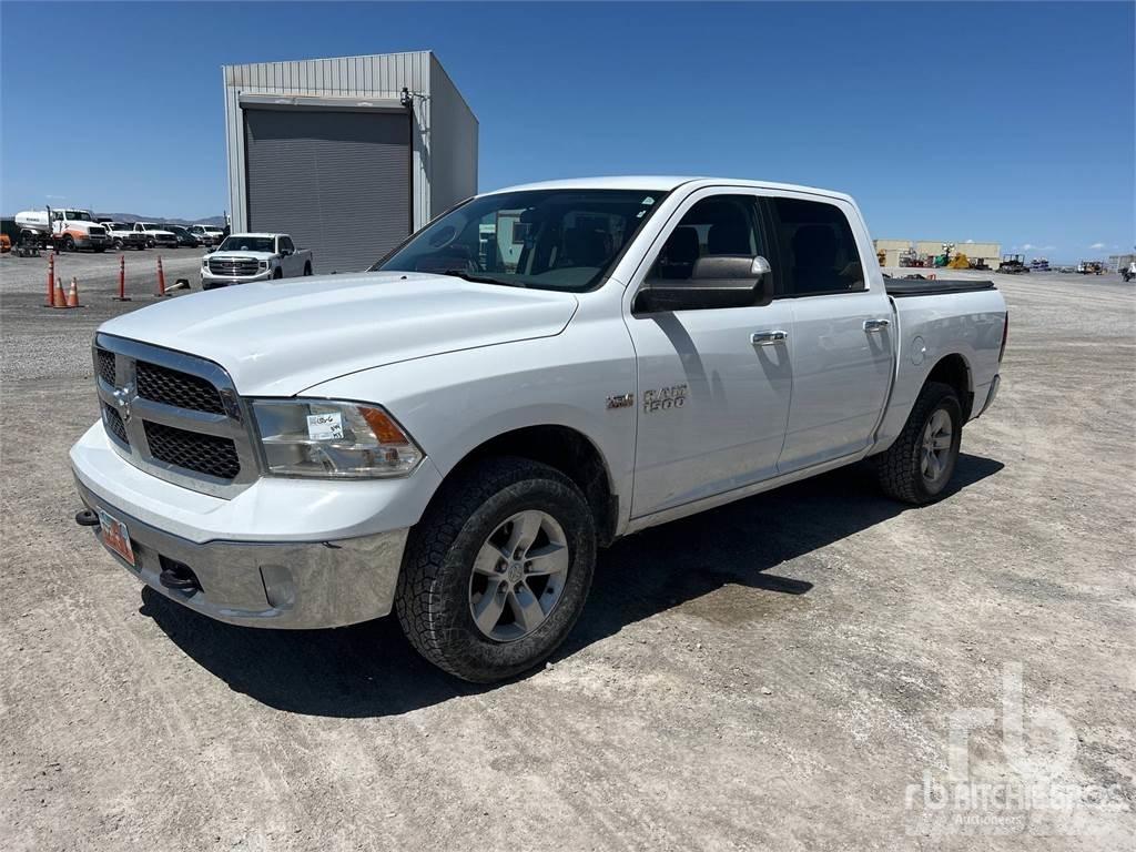RAM 1500 Pickup/Sideaflæsning