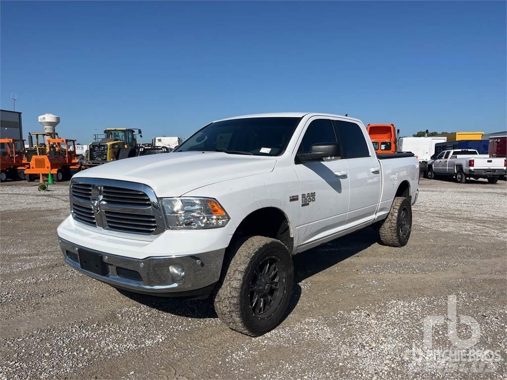 RAM 1500 Pickup/Sideaflæsning