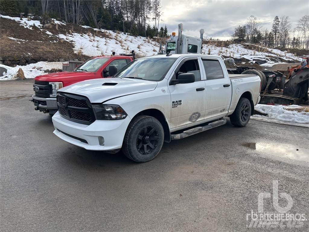 RAM 1500 Pickup/Sideaflæsning