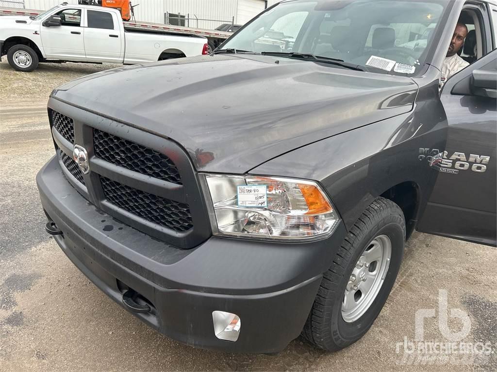 RAM 1500 Pickup/Sideaflæsning