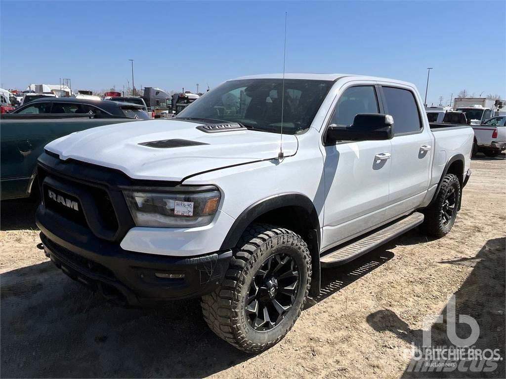 RAM 1500 Pickup/Sideaflæsning