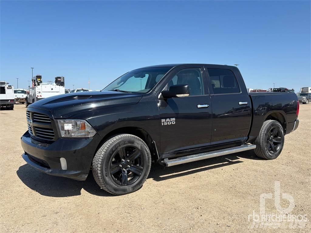 RAM 1500 Pickup/Sideaflæsning