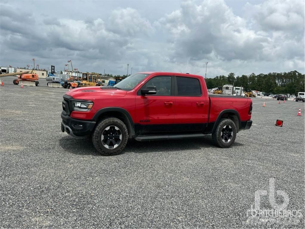 RAM 1500 Pickup/Sideaflæsning