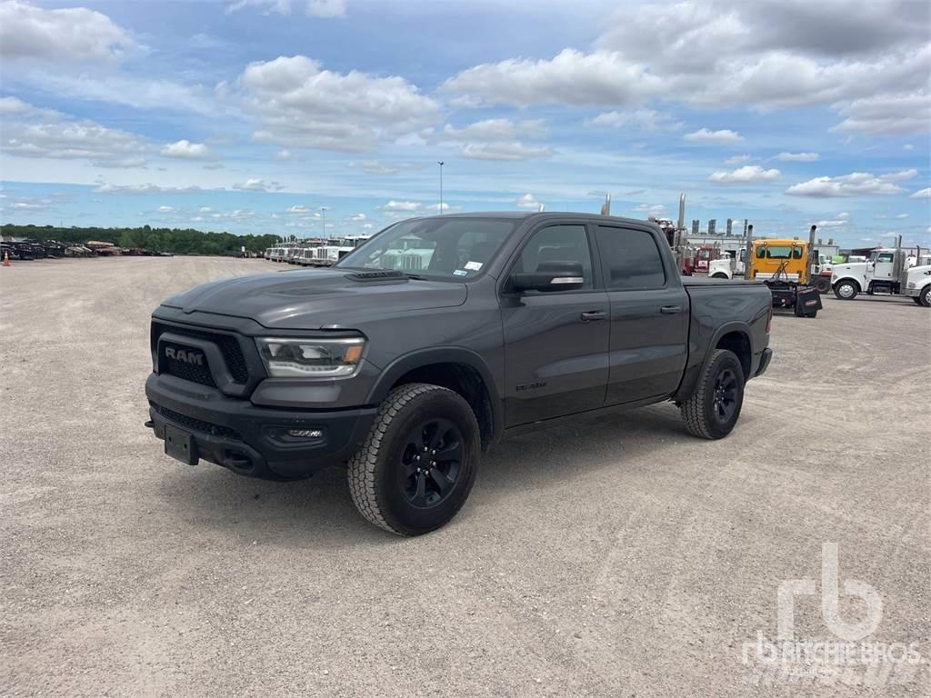 RAM 1500 Pickup/Sideaflæsning