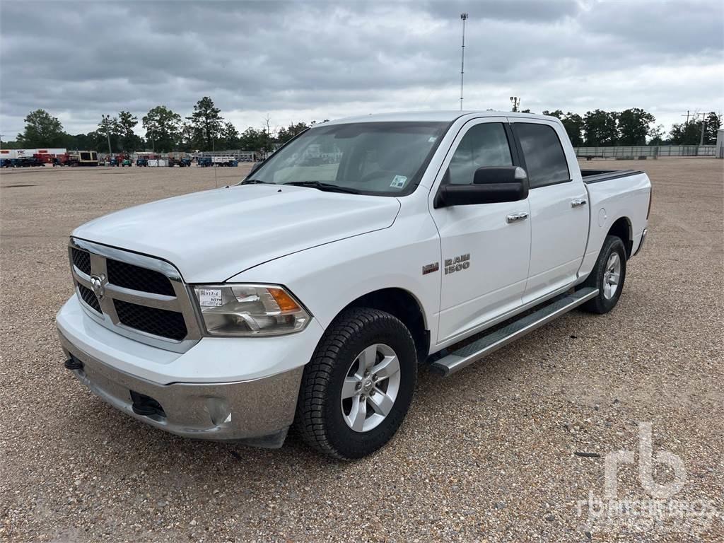 RAM 1500 Pickup/Sideaflæsning