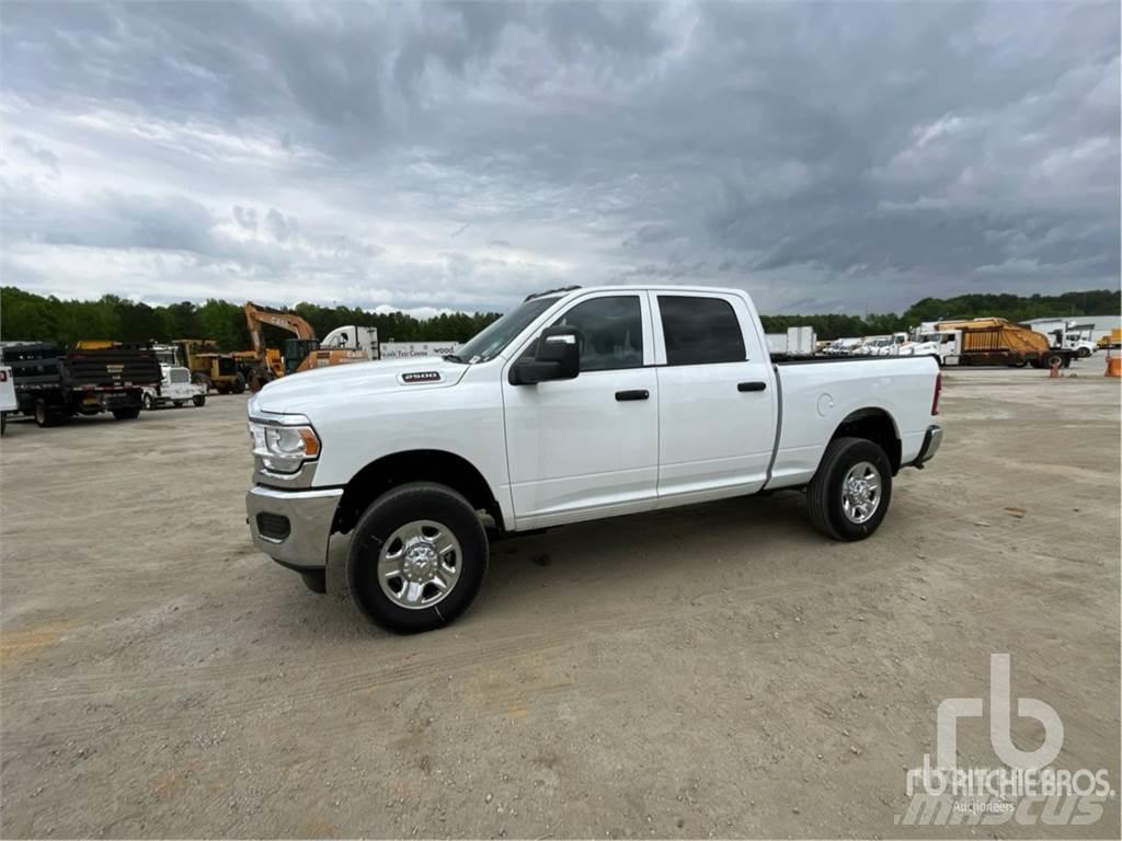 RAM 2500 Pickup/Sideaflæsning