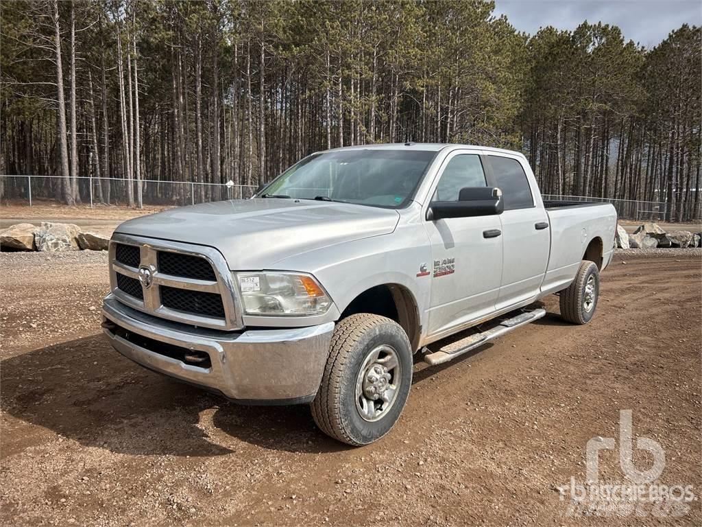 RAM 2500 Pickup/Sideaflæsning