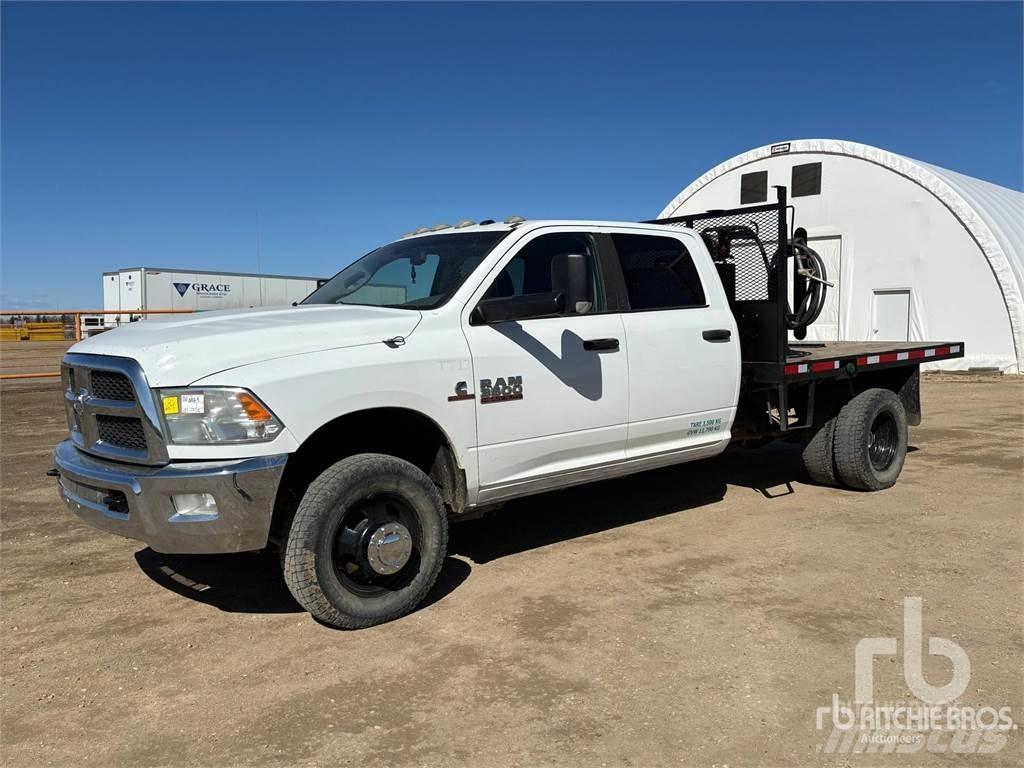 RAM 3500 Lastbil med lad/Flatbed