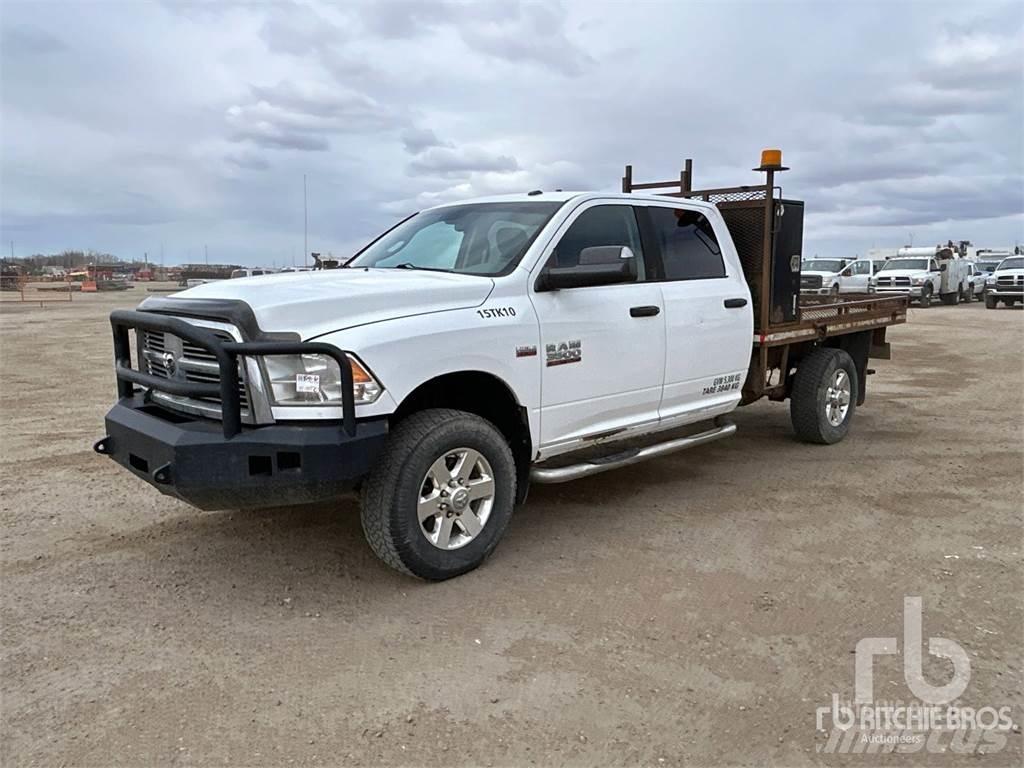 RAM 3500 Lastbil med lad/Flatbed