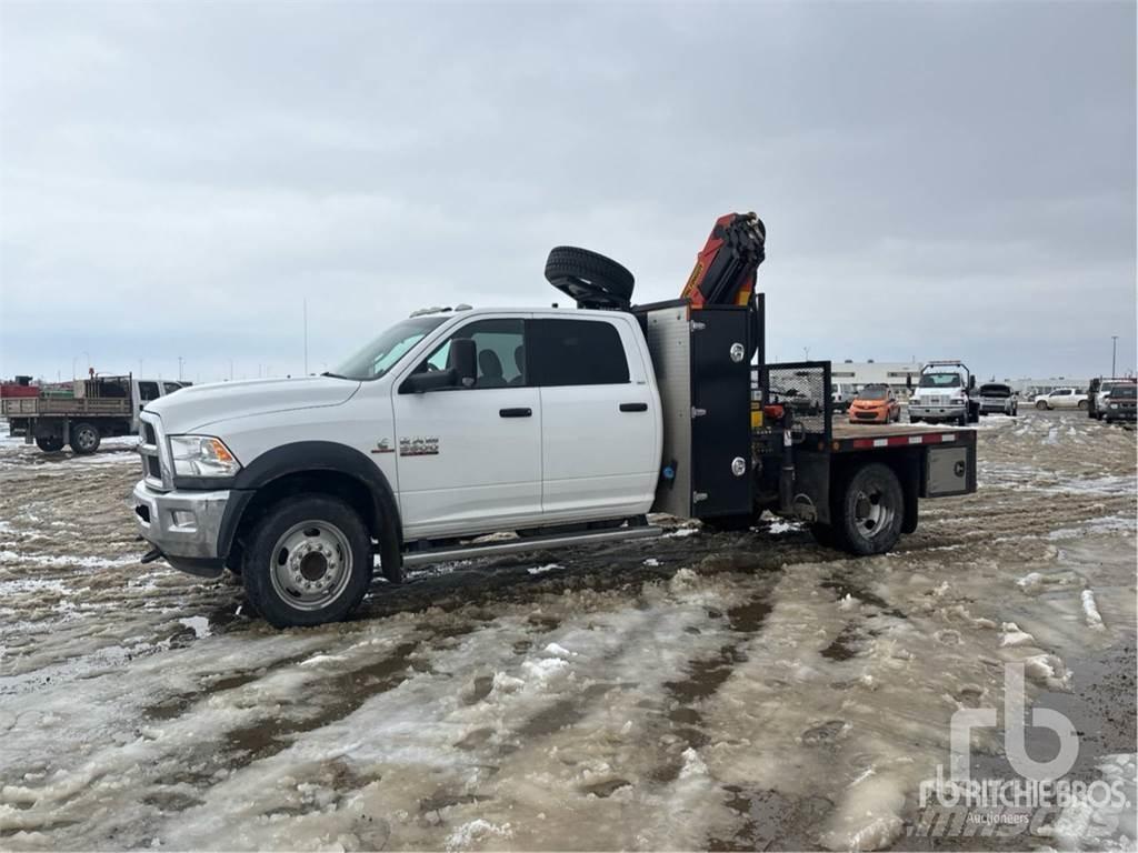 RAM 5500 Lastbil med kran