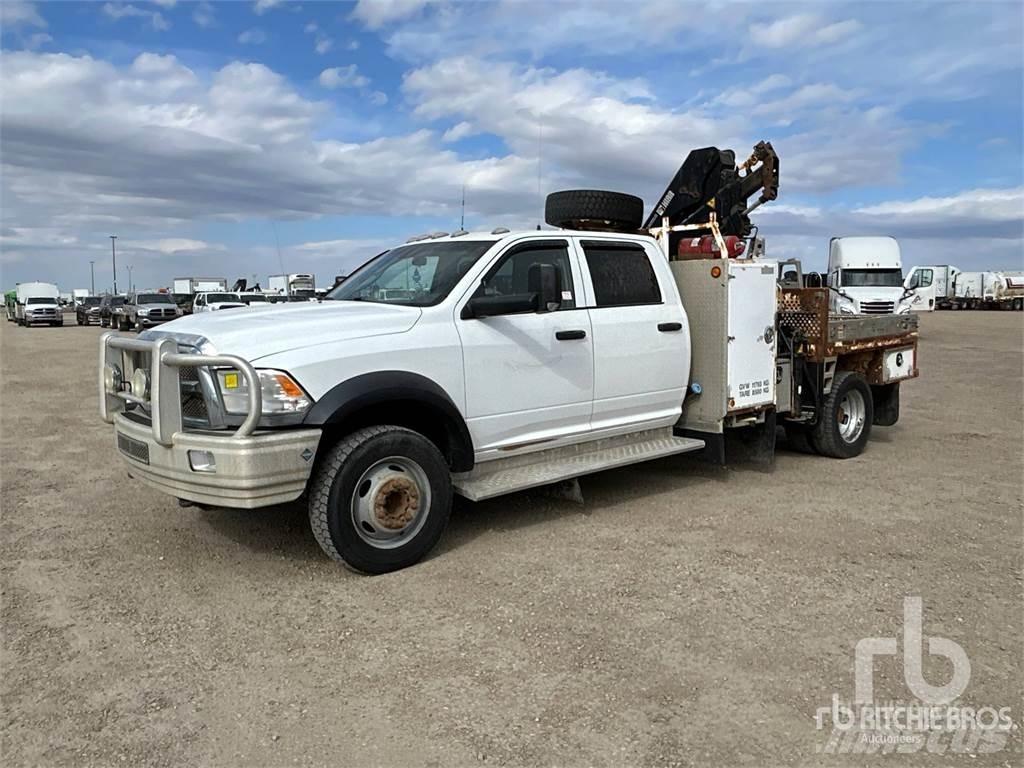 RAM 5500 Lastbil med kran