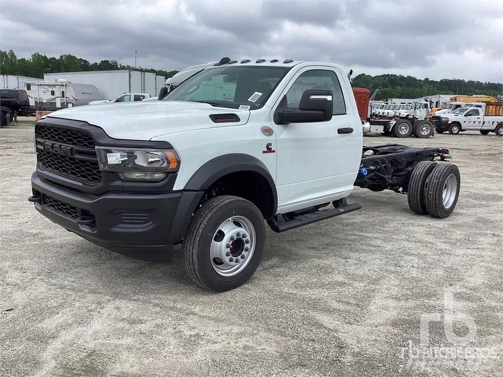 RAM 5500 Chassis