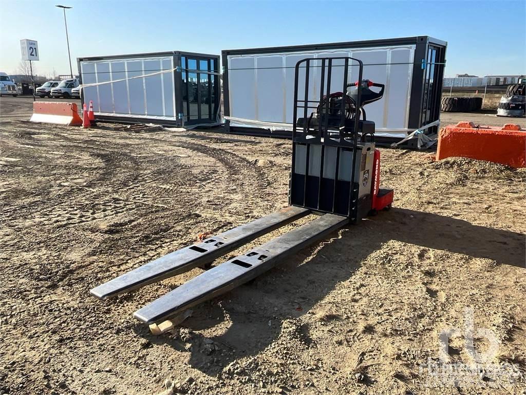 Raymond 8410 Pallestativer