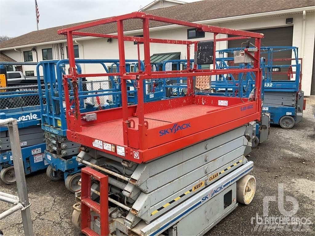 SkyJack SJ4632 Saxlifte