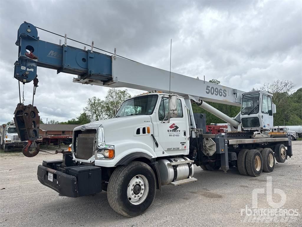 Sterling L9500 Lastbil med kran