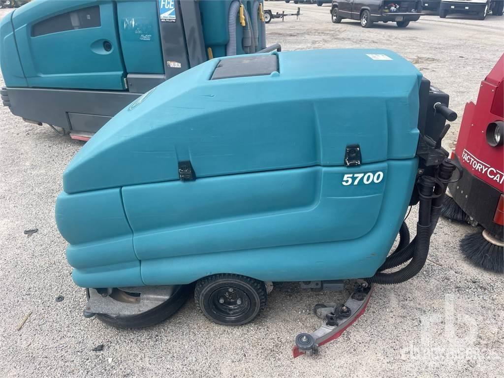 Tennant 5700 Fejemaskiner