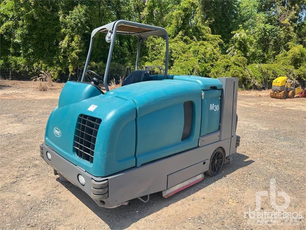 Tennant M30 Fejemaskiner
