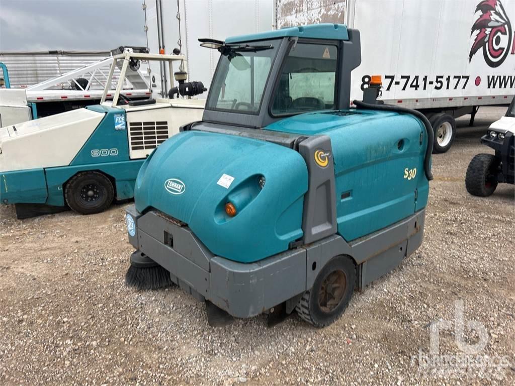 Tennant S30 Fejemaskiner