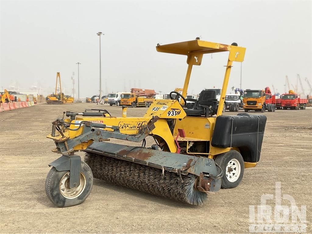 TERRAMITE TSS38 Indendørs koste