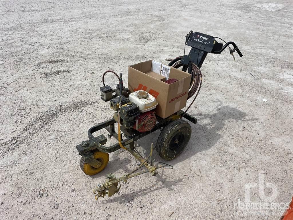 Titan PL3500 Entreprenør - Andet