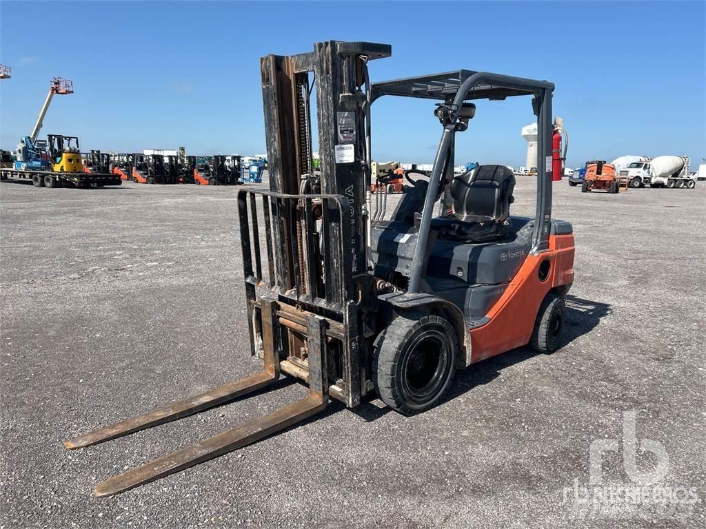 Toyota 8FDU25 Diesel gaffeltrucks