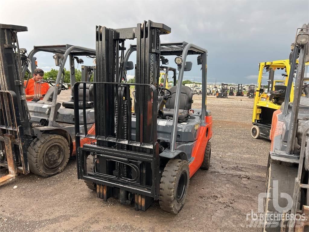 Toyota 8FDU25 Diesel gaffeltrucks