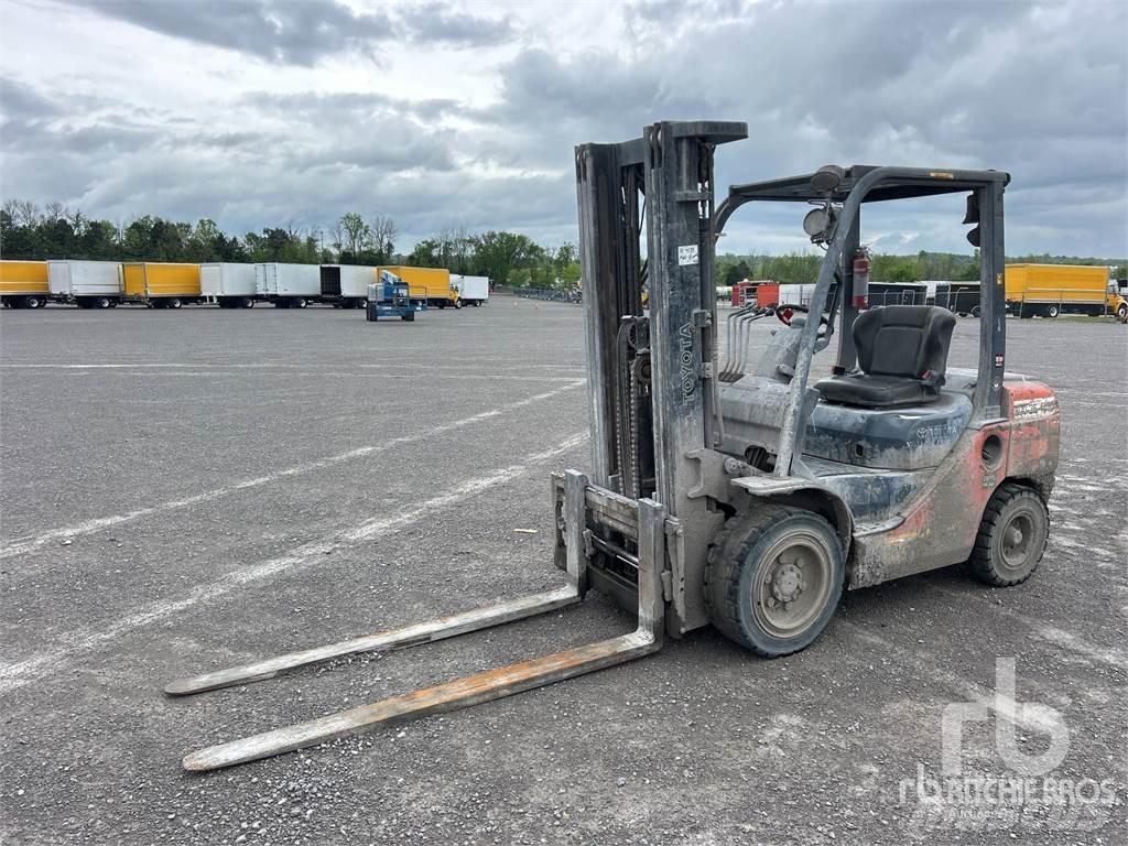 Toyota 8FDU30 Diesel gaffeltrucks
