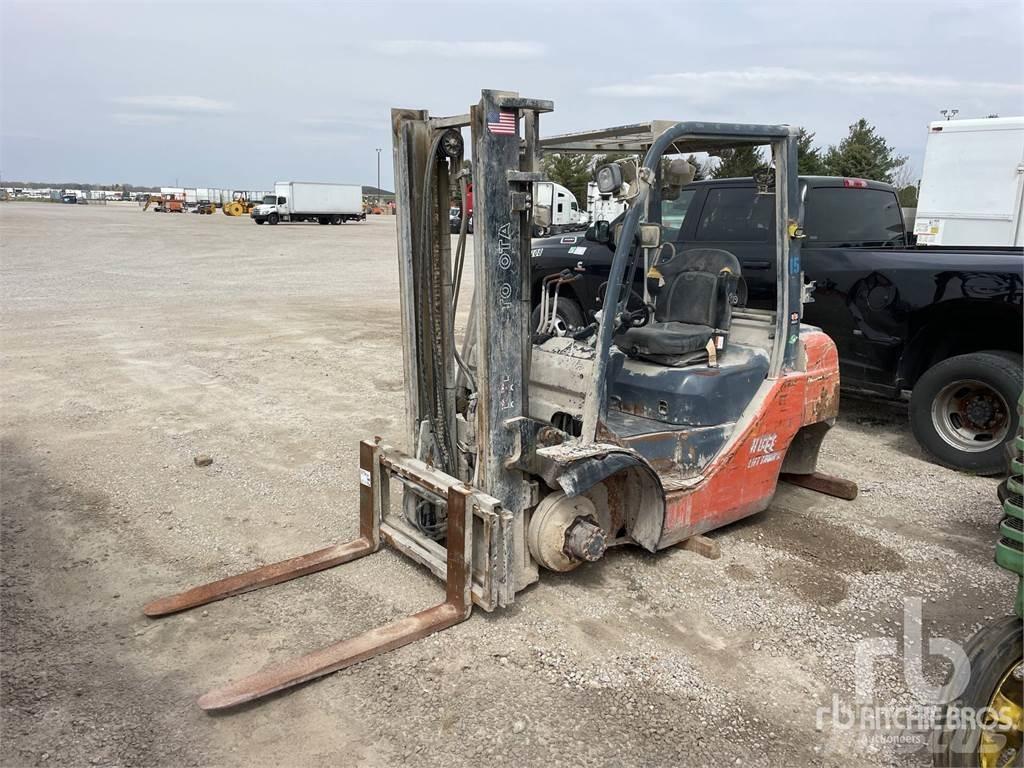 Toyota 8FGU25 Diesel gaffeltrucks